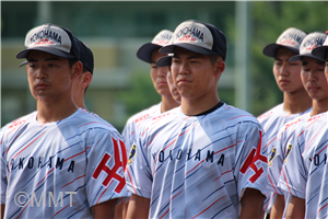 横浜高校 スーパー中学生→1年夏に「背番号6」、名門・横浜で成長を遂げた